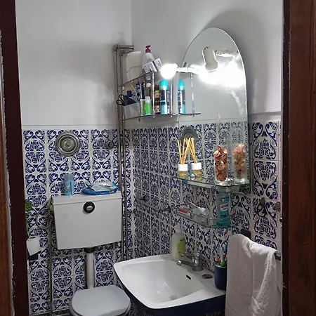 Homestay Family Shared House